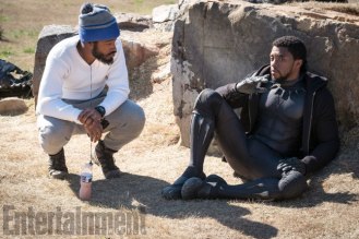 Marvel Studios' BLACK PANTHER L to R: Director Ryan Coogler and Chadwick Boseman (T'Challa/Black Panther) on set Credit: Matt Kennedy/©Marvel Studios 2018